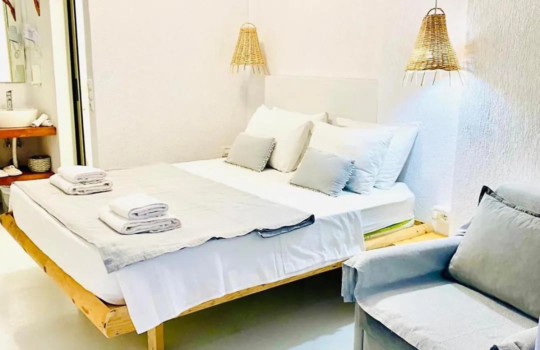 Geo & Art Boutique Hotel Himara-1